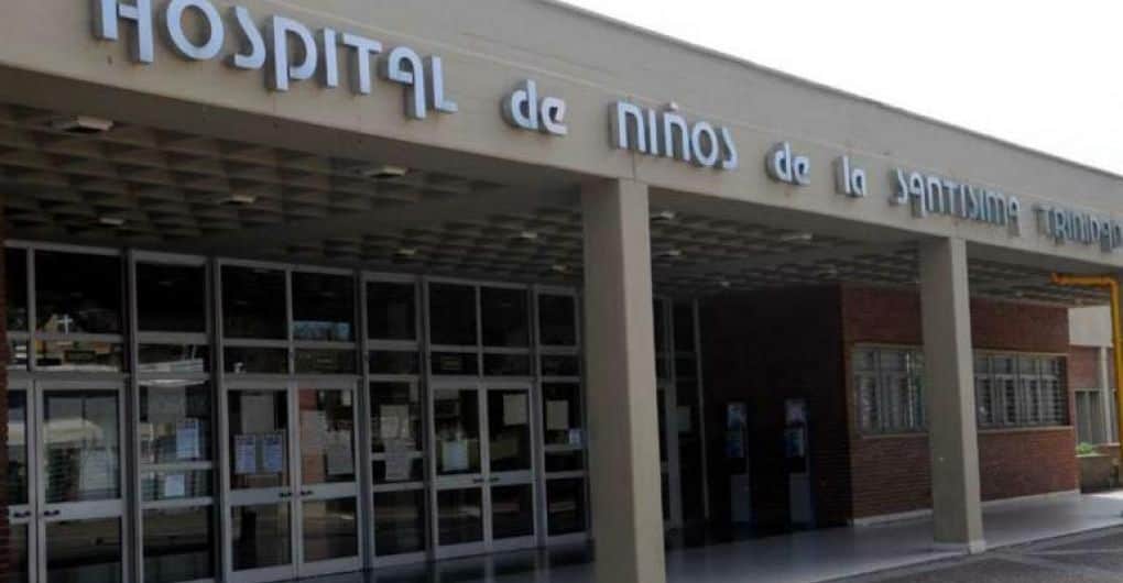 Murió una niña de dos años tras ser atacada por dos perros dogo en Córdoba