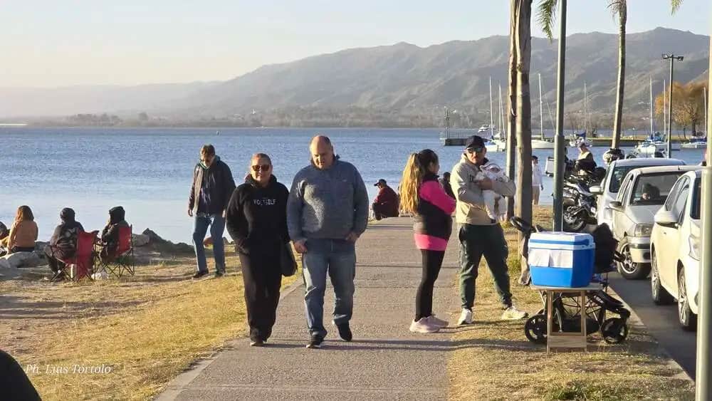 El frío se instala en Villa Carlos Paz en el primer fin de semana de septiembre