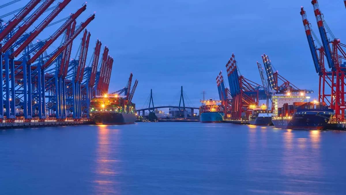 Las exportaciones de Alemania retroceden por primera vez en cinco meses y frenan el optimismo