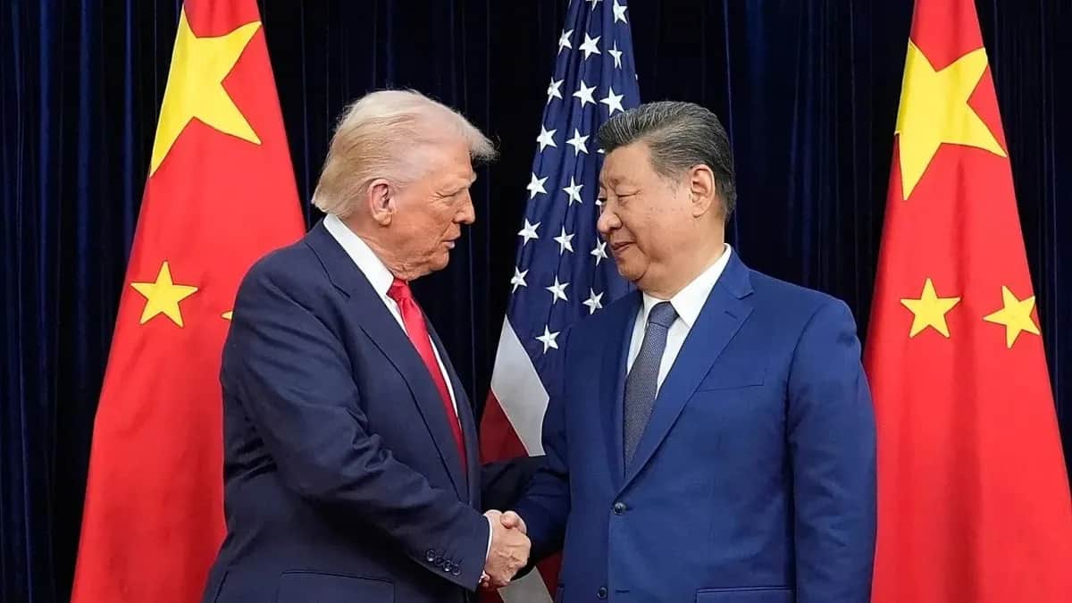 China recoge el guante y desafía el plan de "asfixia económica" de EEUU a Irán
