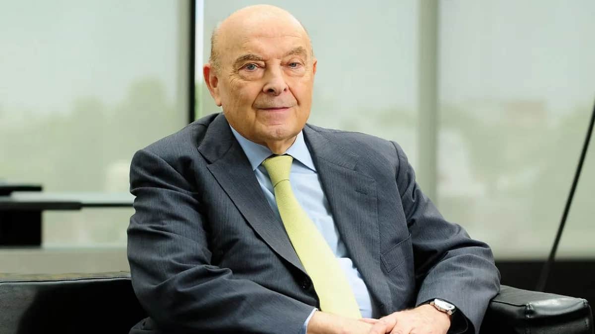 Domingo Cavallo apuntó contra la política monetaria del Gobierno y afirmó que "no es ortodoxa"