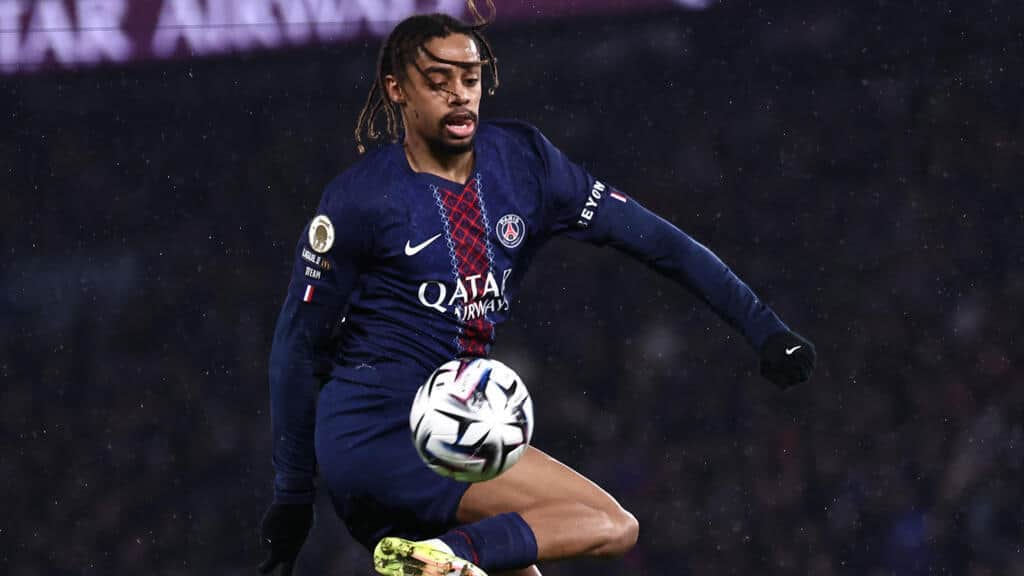 Bradley Barcola se incorpora al Liverpool procedente del PSG por una suma récord de USD166 millones