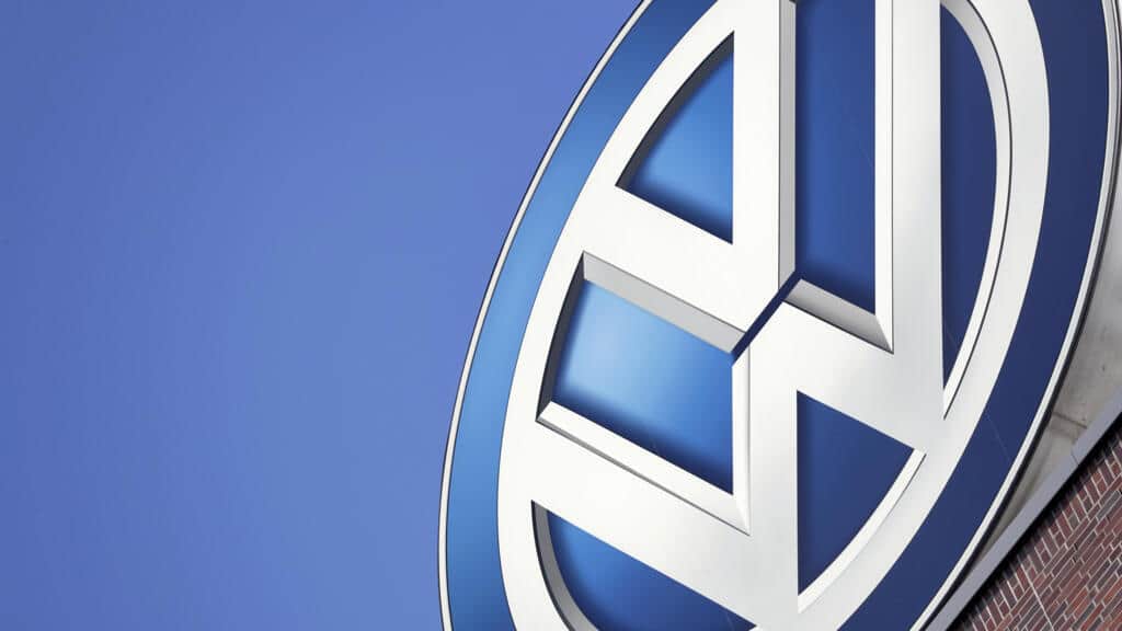 Ante la crisis, Volkswagen apunta a un nuevo negocio: la producción de componentes de defensa