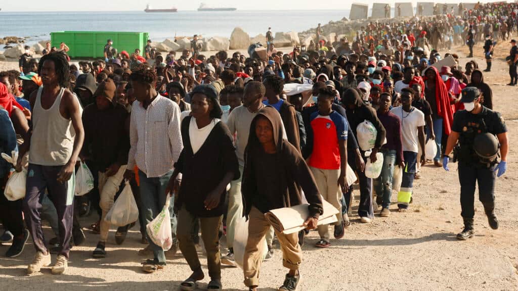 ¿Nuevo frente de disputa?: Rusia pide a España pruebas de su presunta implicación en crisis migratoria de Ceuta
