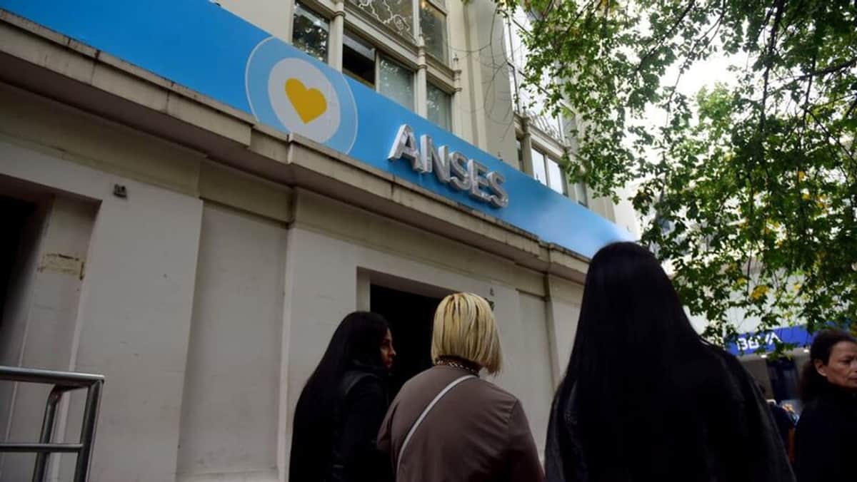 Oficializan las jubilaciones de septiembre: con bono, la mínima no llega a $ 500.000