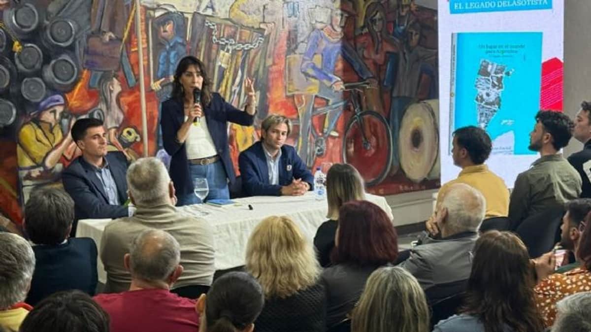Natalia de la Sota: “El equilibrio fiscal de Milei es una mentira”