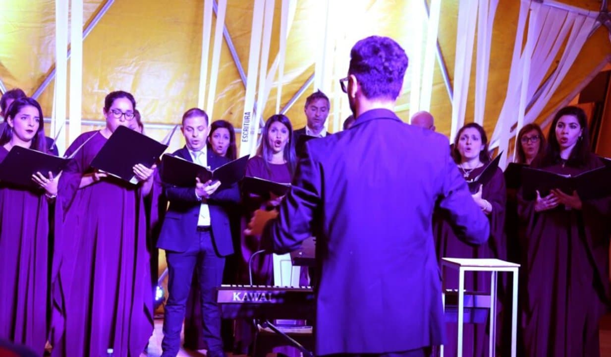 “Entre la noche y la plegaria”: un encuentro coral para abrir la Feria del Libro de Córdoba