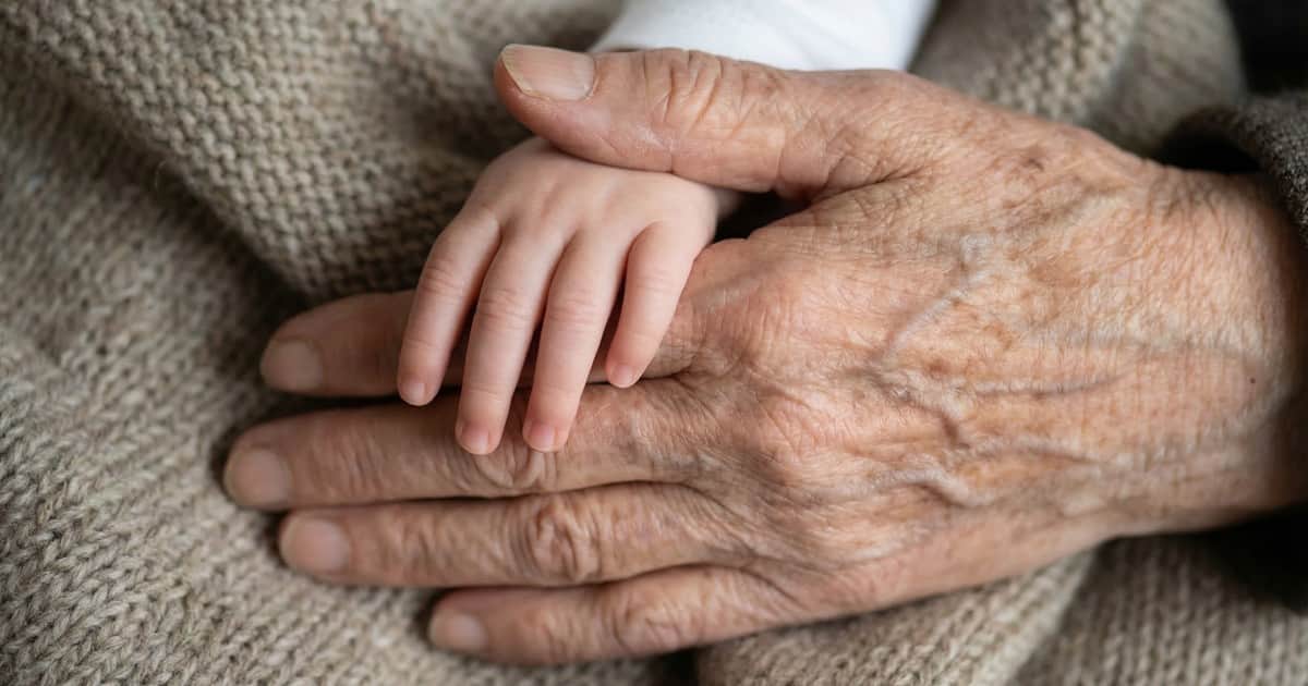La foto de la Argentina en 25 años: menos chicos, más longevos y el desafío de sostener un país que ya cambió