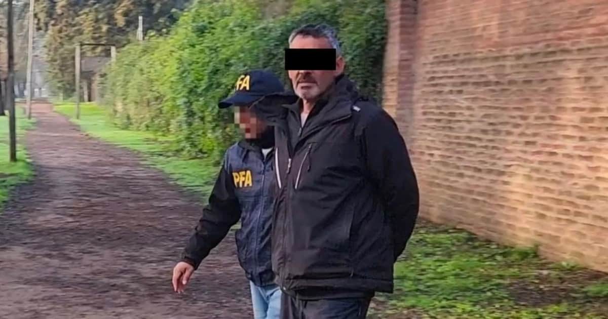 Detuvieron al barra de Independiente "Bebote" Álvarez: lo acusan de traficar drogas desde España y Bolivia