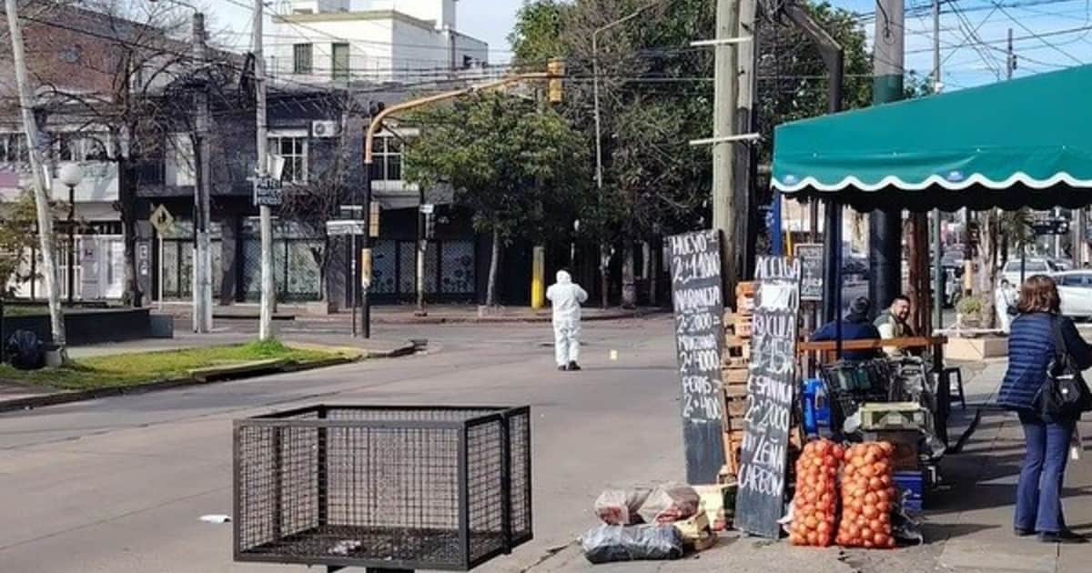 Feroz tiroteo entre un agente policial de la Ciudad y cuatro motochorros frente a un jardín de infantes en Ituzaingó