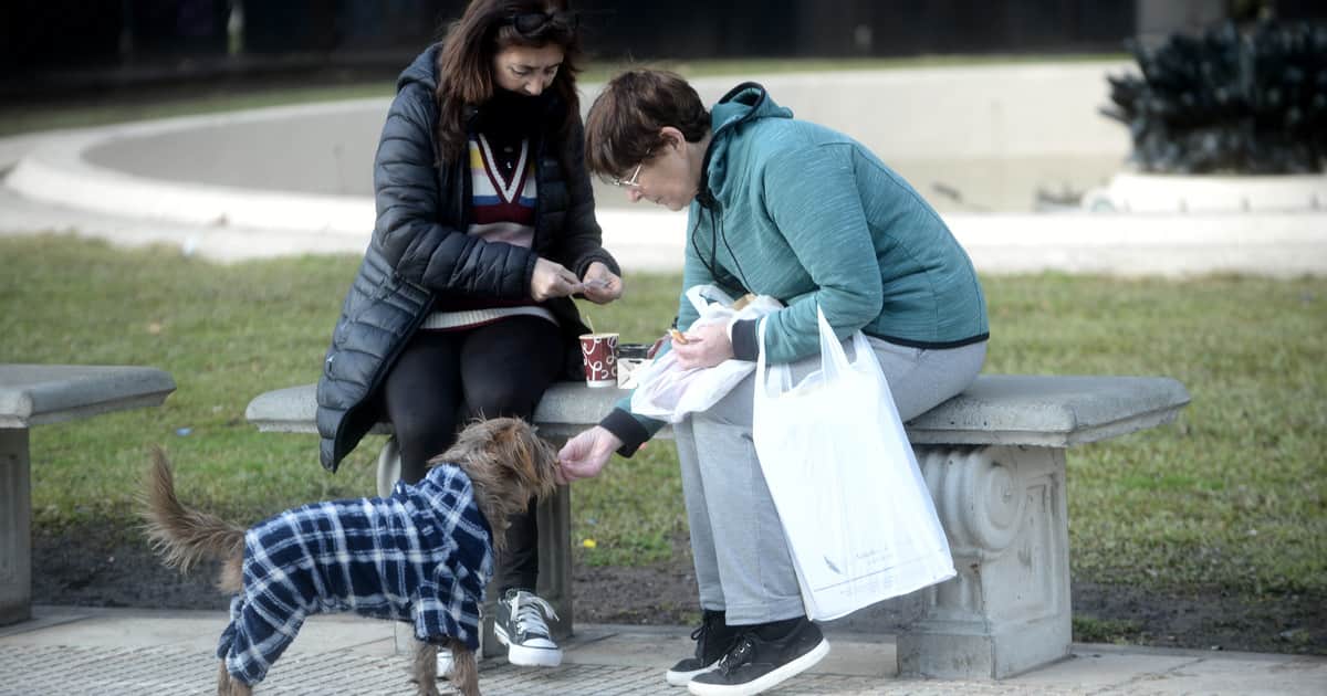 Clima en Buenos Aires hoy: se van las lluvias pero el fin de semana llega un frente de frío antártico