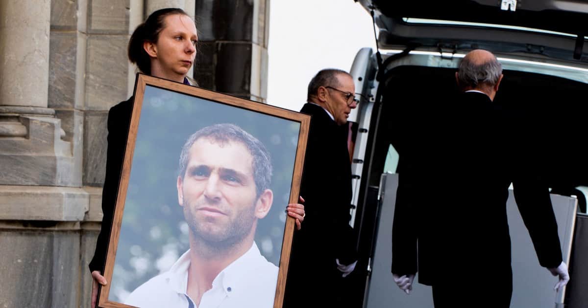 Imágenes inéditas de la noche que asesinaron al ex Puma Federico Martín Aramburú: la pelea en el bar y el momento que anticipó la tragedia