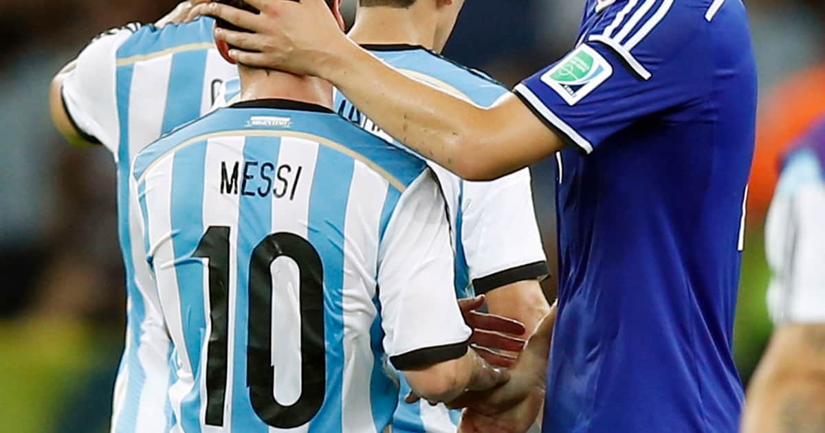 Otro histórico que se despide del fútbol internacional: Edin Dzeko anunció su retiro de la selección de Bosnia