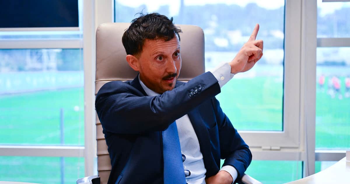 ¿Qué pasa con Longoria? ¿Se va de River?