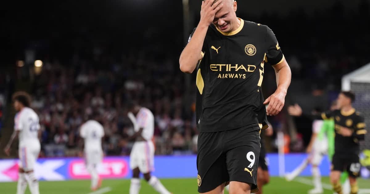 Haaland apareció de cabeza y marcó su primer gol de la temporada con Manchester City