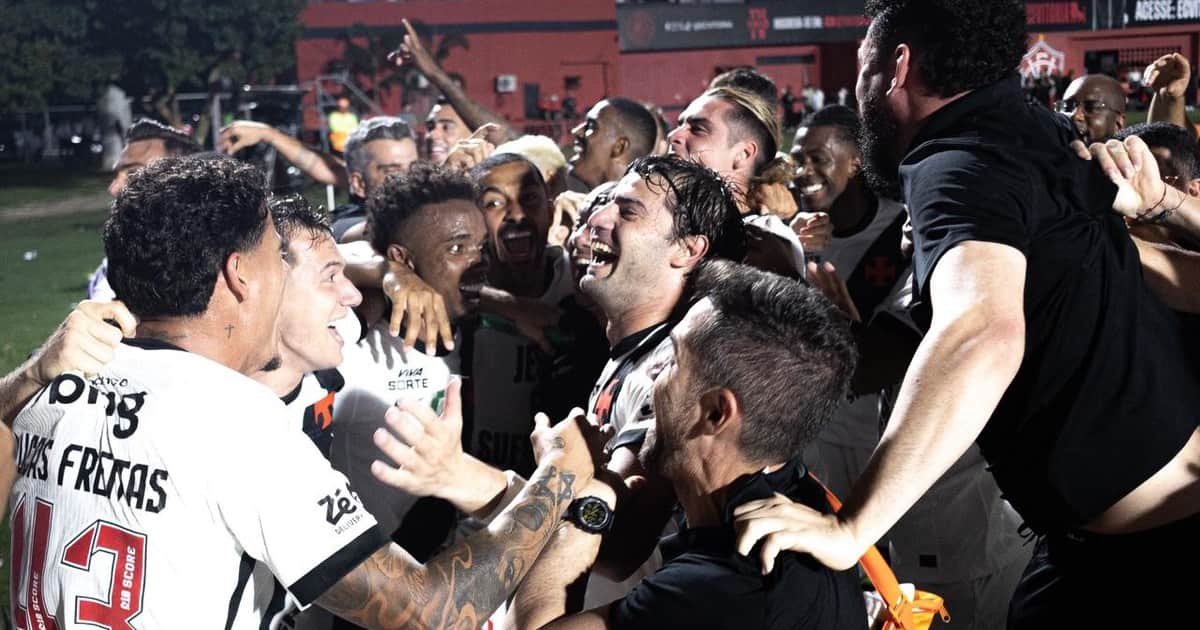 Santiago Sosa ya es clave en Vasco da Gama: fue figura en el triunfo ante Vitoria, conquistó a los hinchas y se ganó los elogios del DT